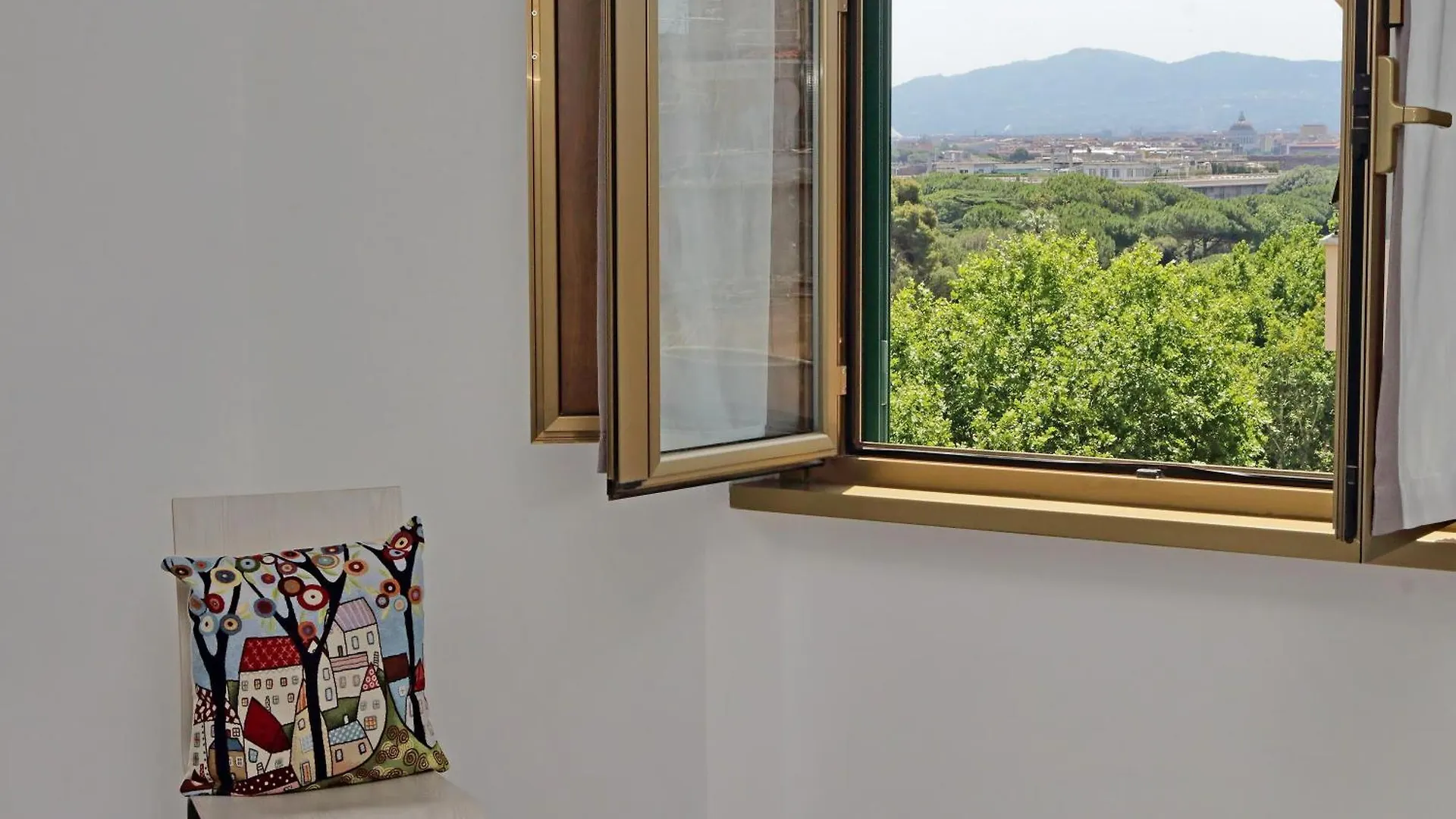 Da Zia Maria Daire Roma 0*,  İtalya